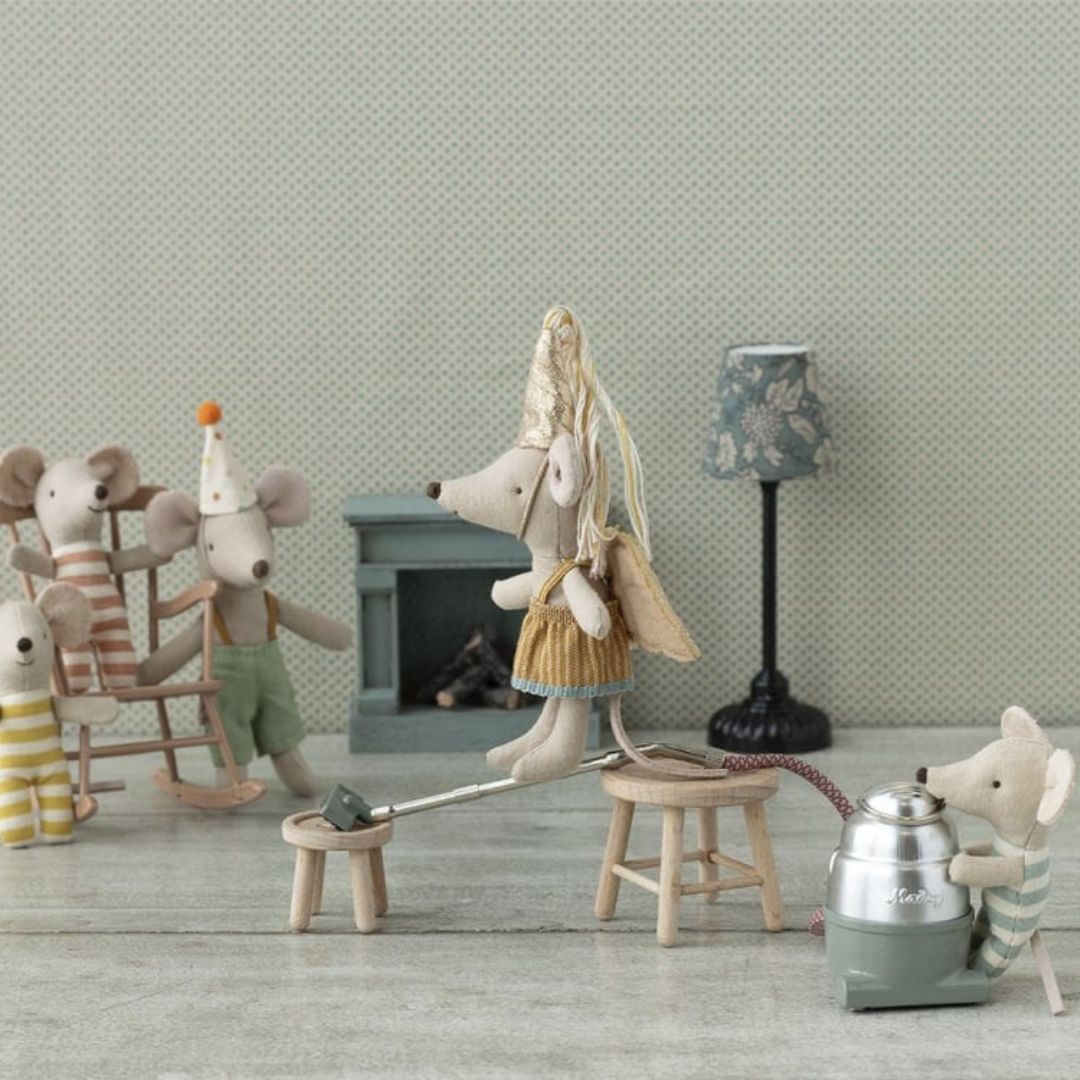 Maileg sprookjes kleding voor kleine zus muis