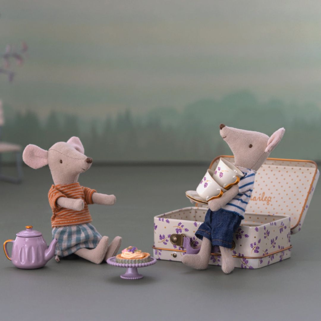 Maileg metalen theeservies afternoon treat Madelaine purple in koffertje