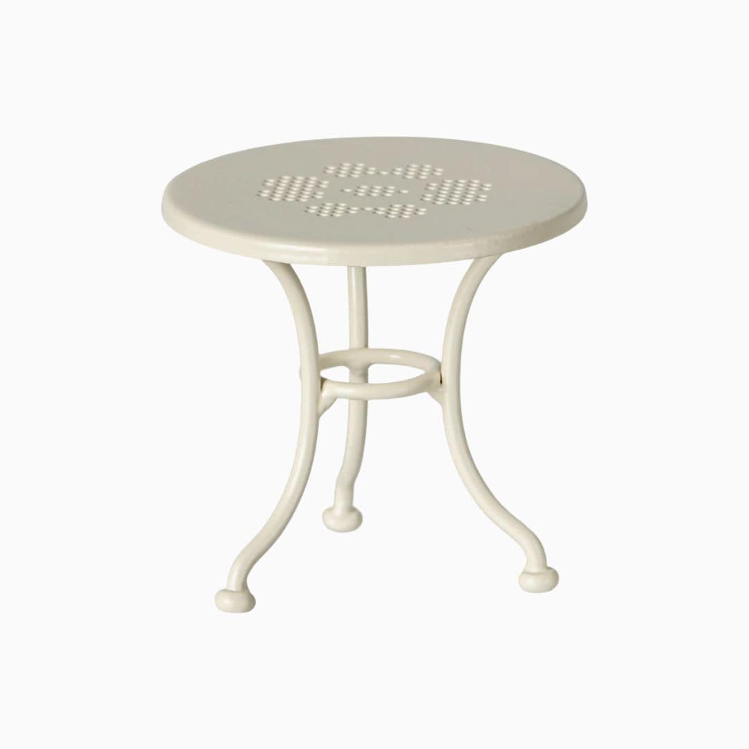 Maileg metalen tuinset met bankje, tafel en stoel in de kleur off white