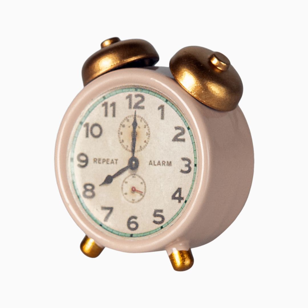 Maileg metalen alarmklok in de kleur roze