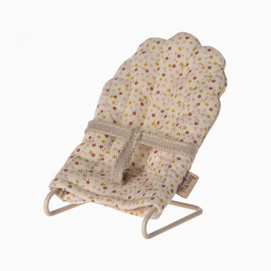 Miniatuur wipstoeltje voor Maileg baby muis