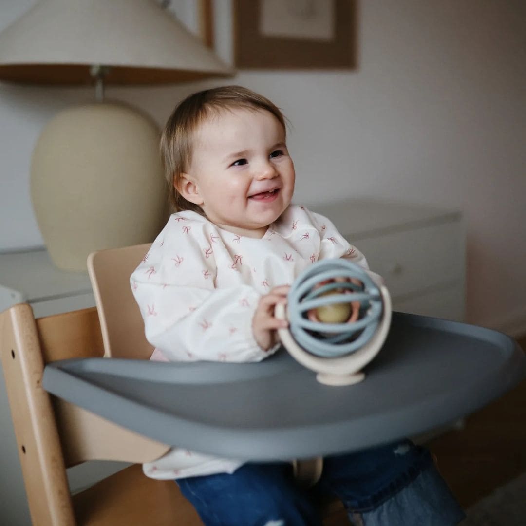 Mushie spinner bal met zuignap