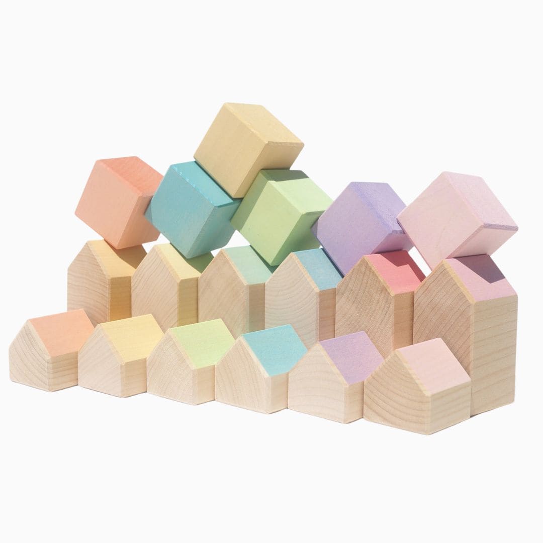 Ocamora houten blokken set in pastelkleuren met grote huisjes, vierkante blokken en kleine huisjes