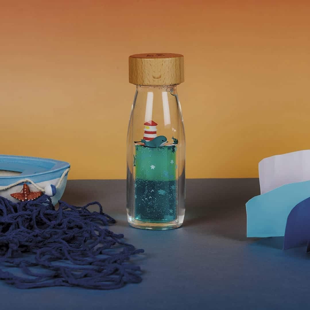 Petit boum sensorische fles move bottle whale