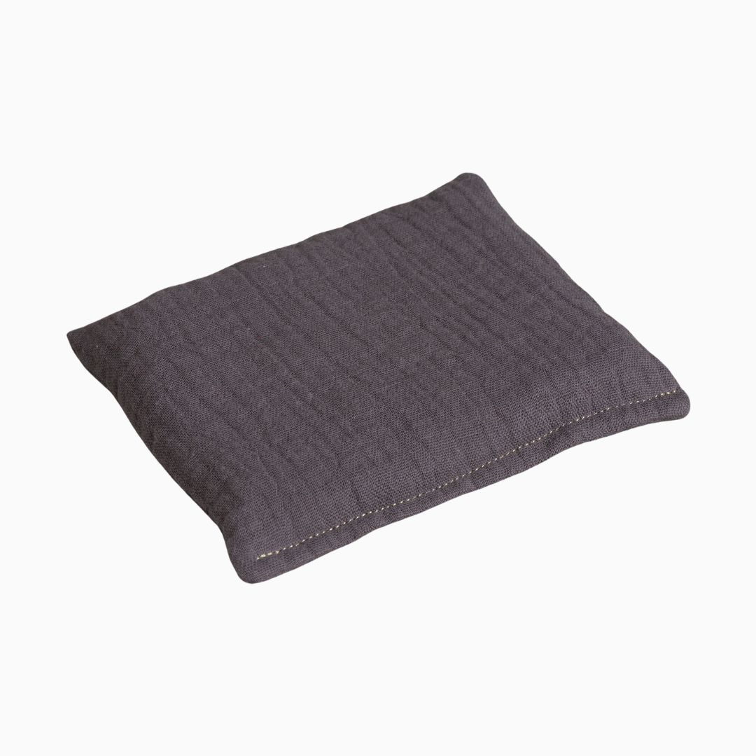 Sensorisch pittenzakje grijs van Little Botanic Label