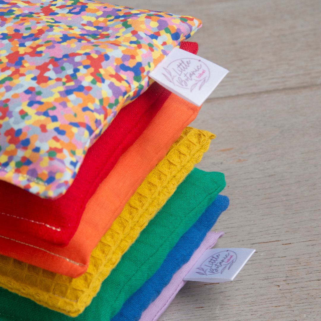 Sensorische pittenzakjes super confetti set van 7 van Little Botanic Label