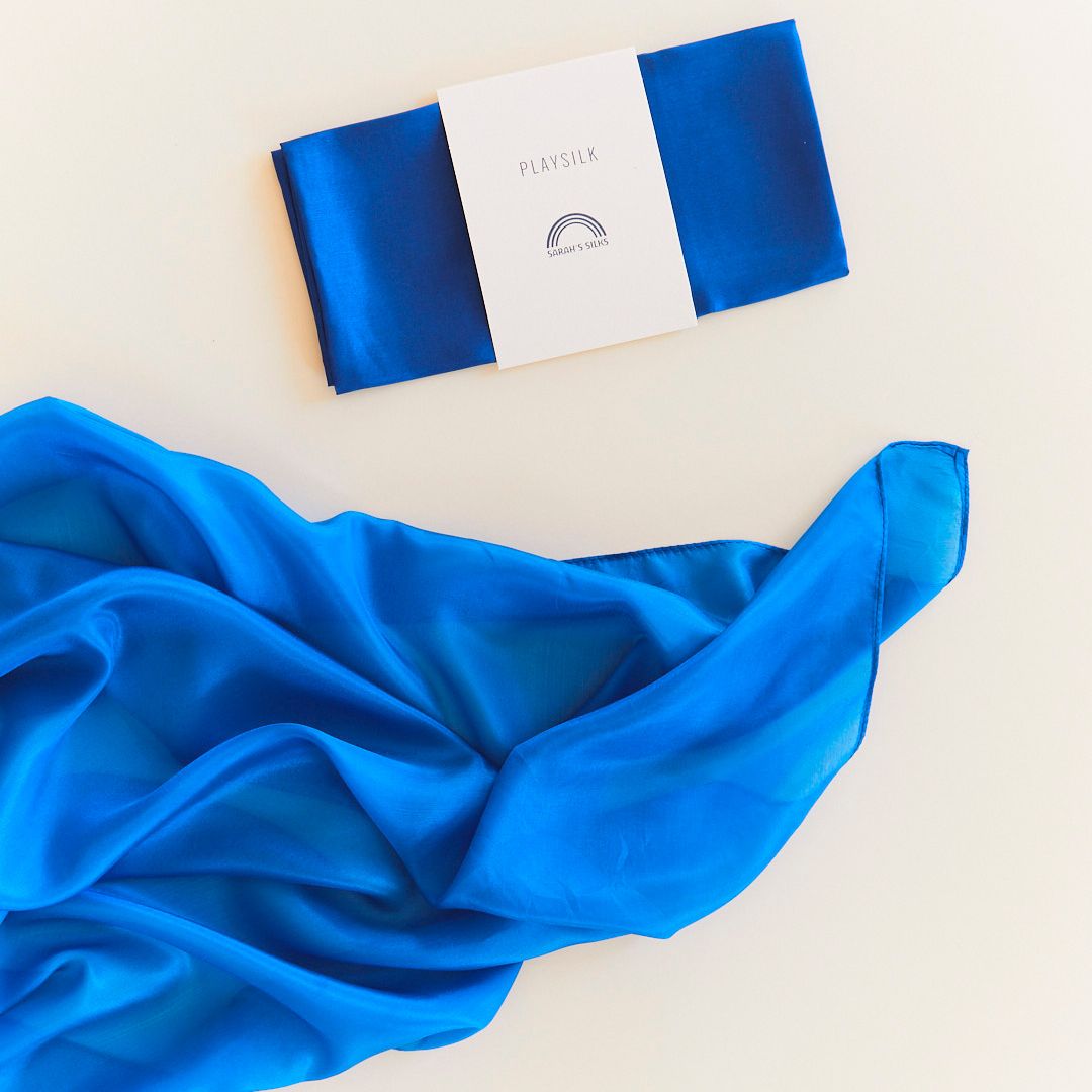 Sarah's Silks speelzijde in de blauwe kleur royal blue van 88 bij 88 cm