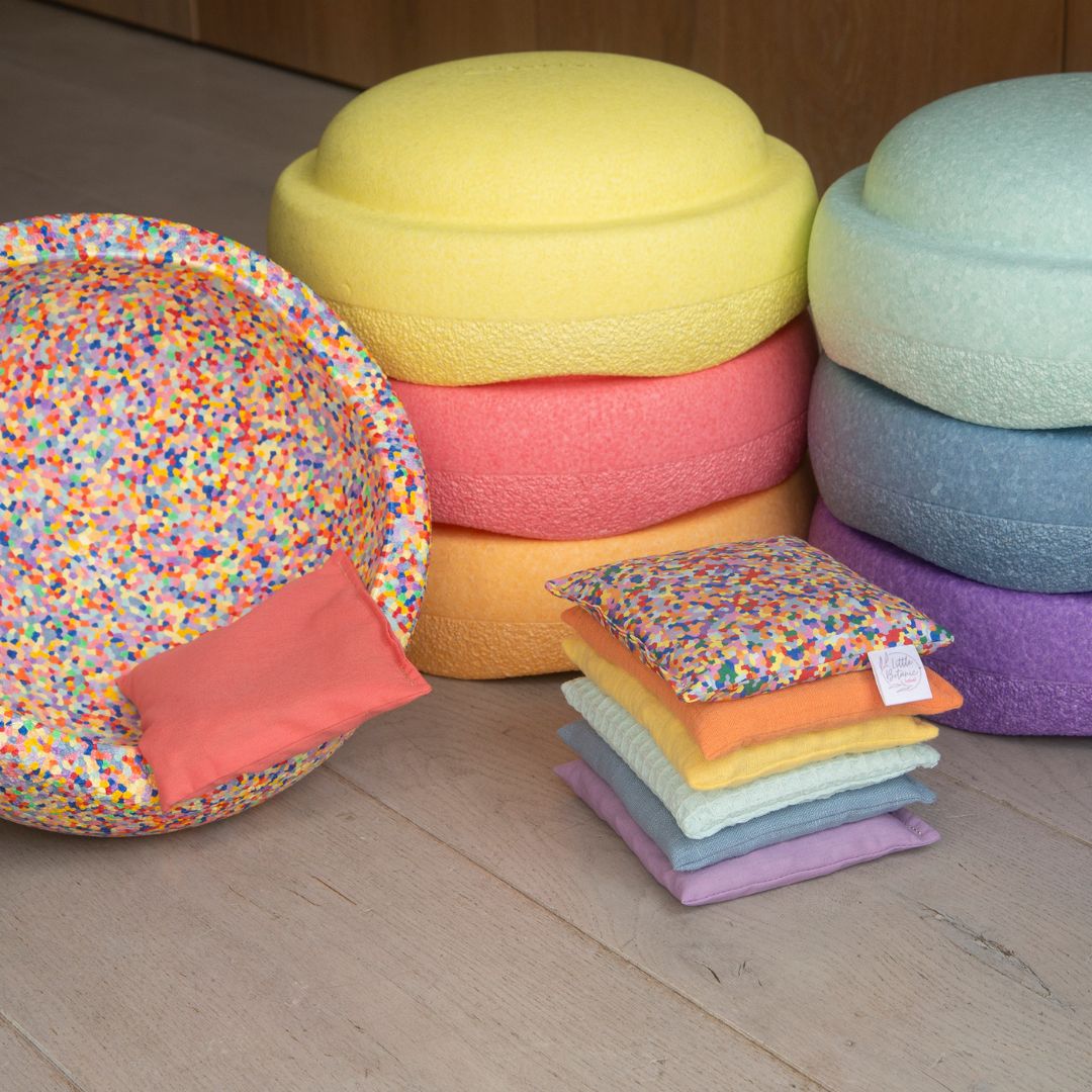 Sensorische pittenzakjes van Little Botanic Label super confetti set van 7