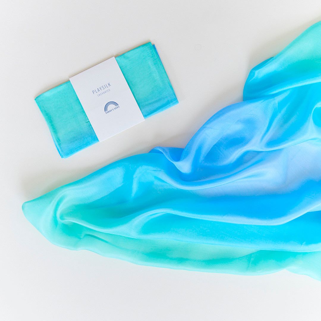 Sarah's Silks speelzijde sea middel uit de enchanted collectie