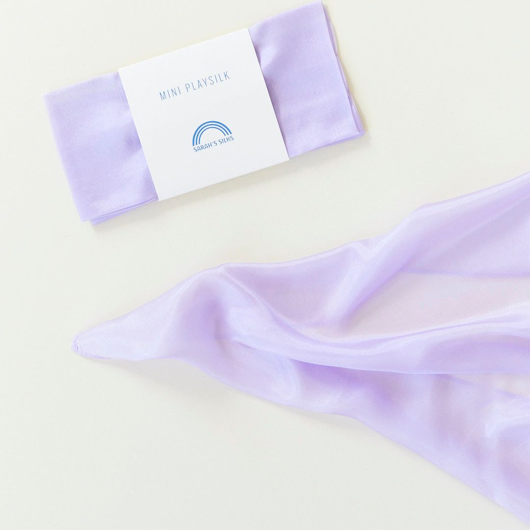 Speelzijde mini van 53 bij 53 cm in lila kleur lavender van Sarah's Silks