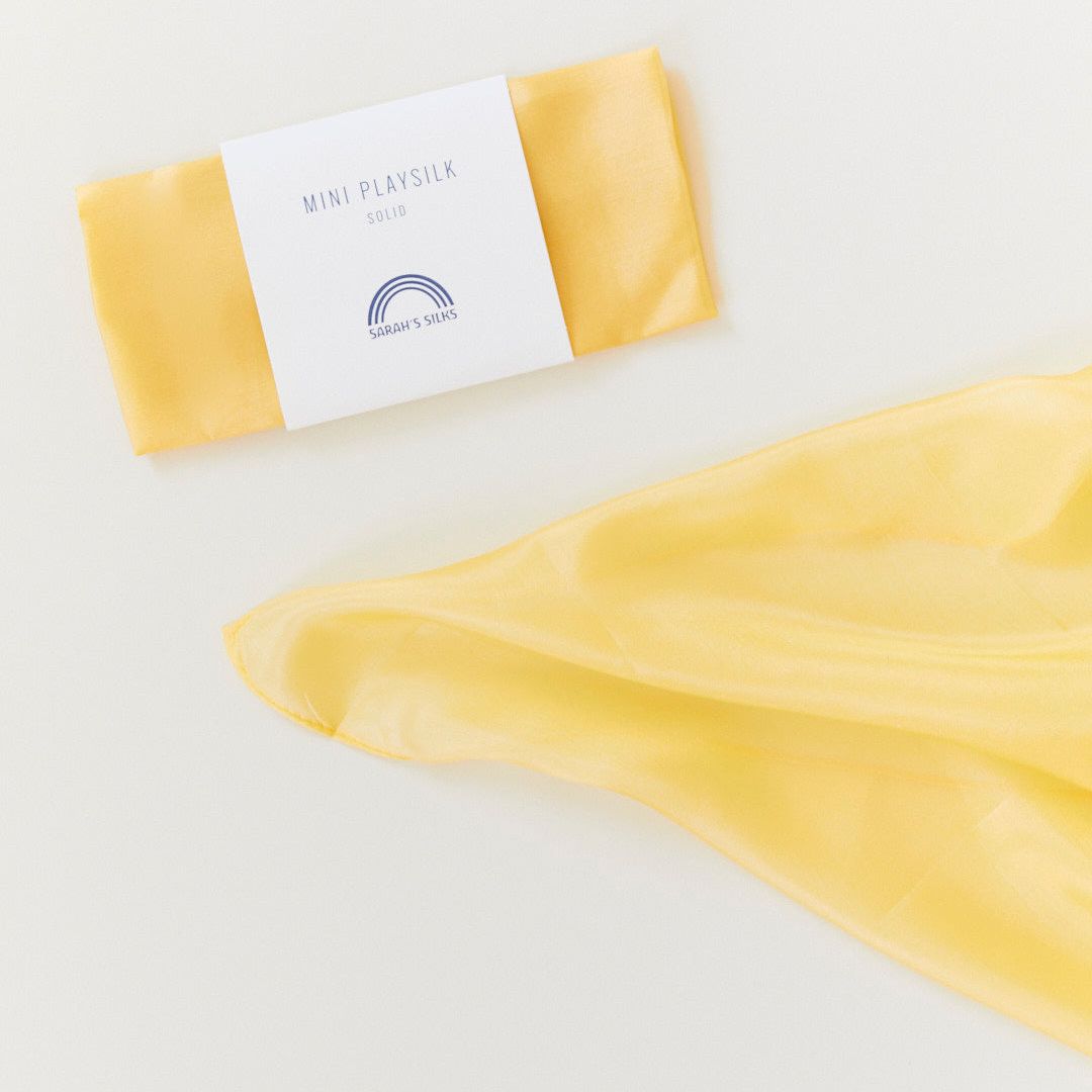 Speelzijde mini in de gele kleur sunshine van Sarah's Silks