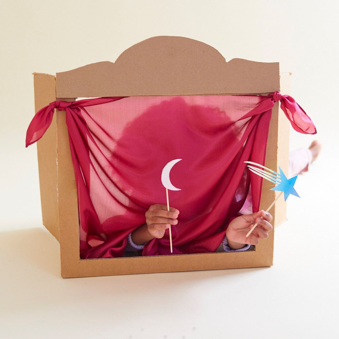 Sarah's Silks speelzijde in de bordeaux rode kleur red violet van 88 bij 88 cm