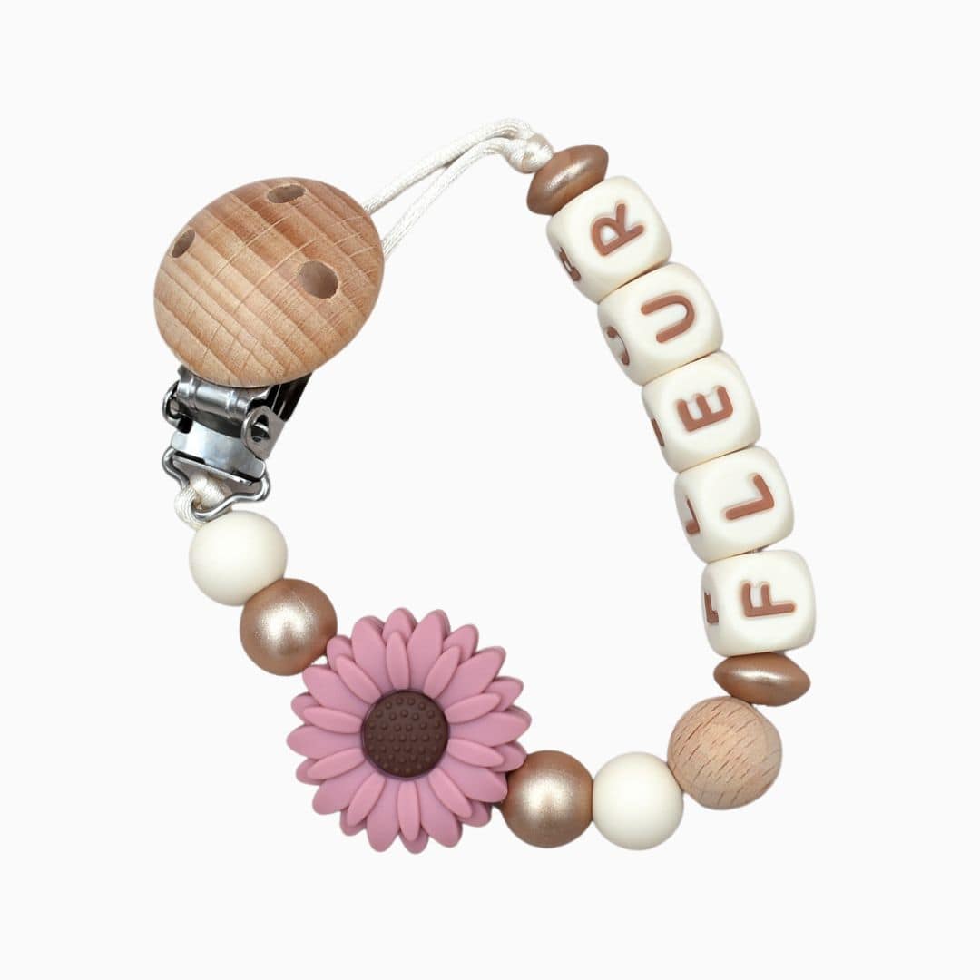 speenkoord met naam daisy oudroze en wit van Studio Bambacht