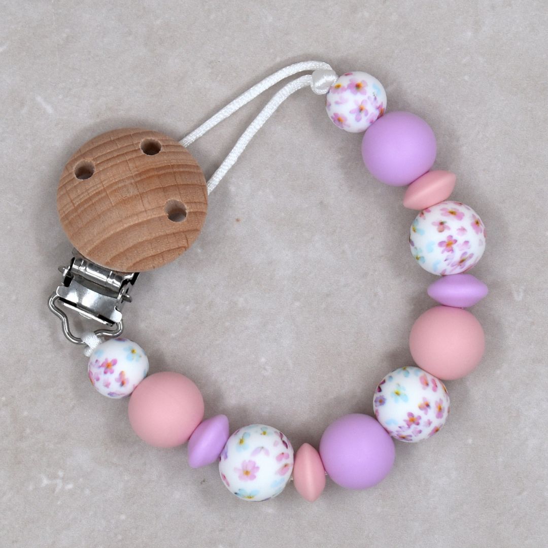 Speenkoord zonder naam lila roze bloesem van Studio Bambacht