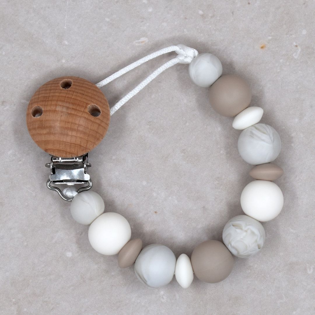 Speenkoord zonder naam marmer taupe wit van Studio Bambacht