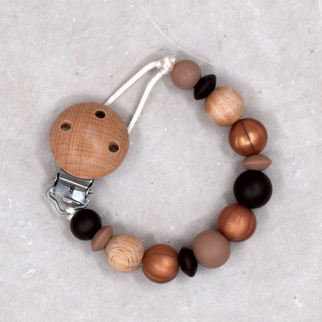 Speenkoord zonder naam roest en bruin van Studio Bambacht