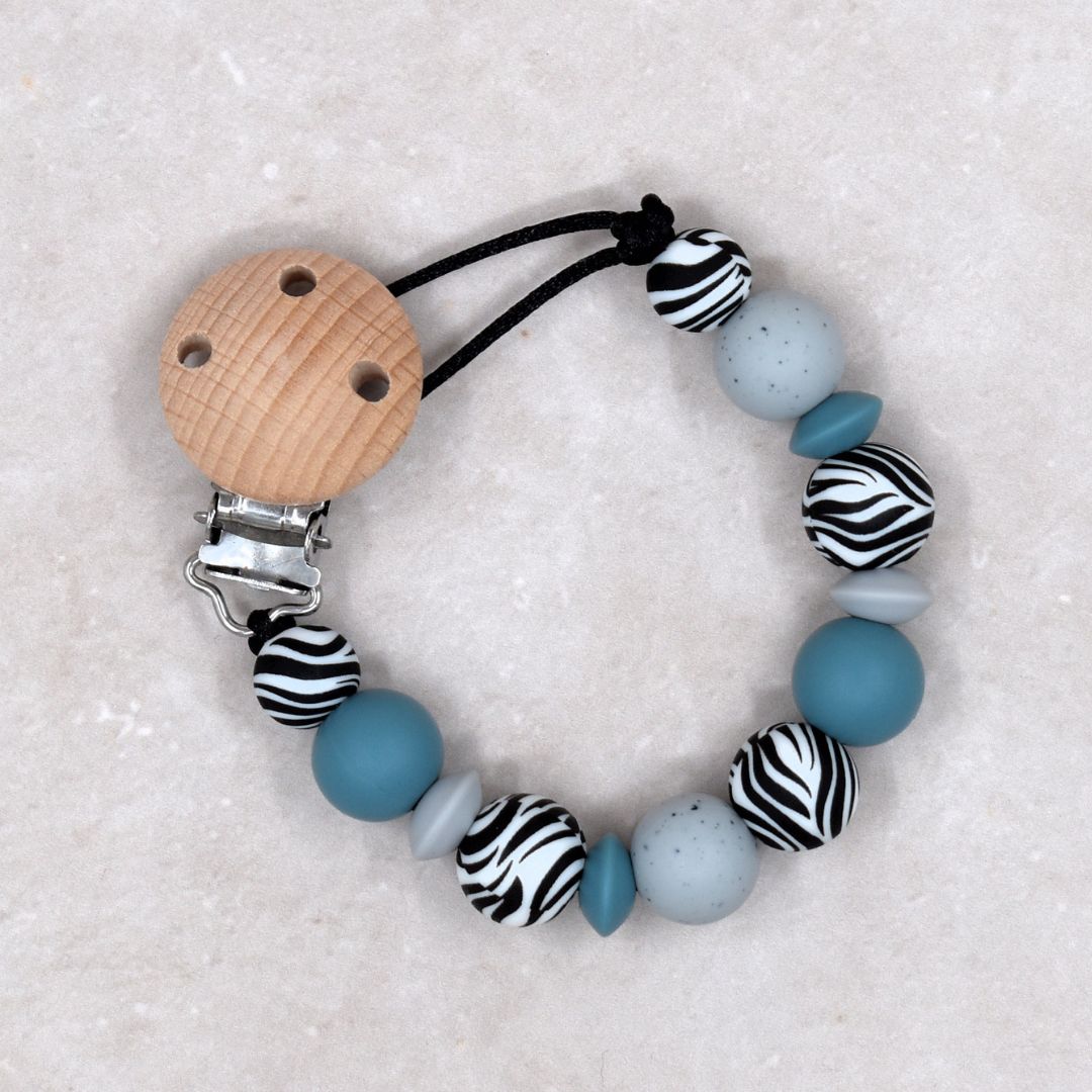 Speenkoord zonder naam blauw grijs zebra van Studio Bambacht