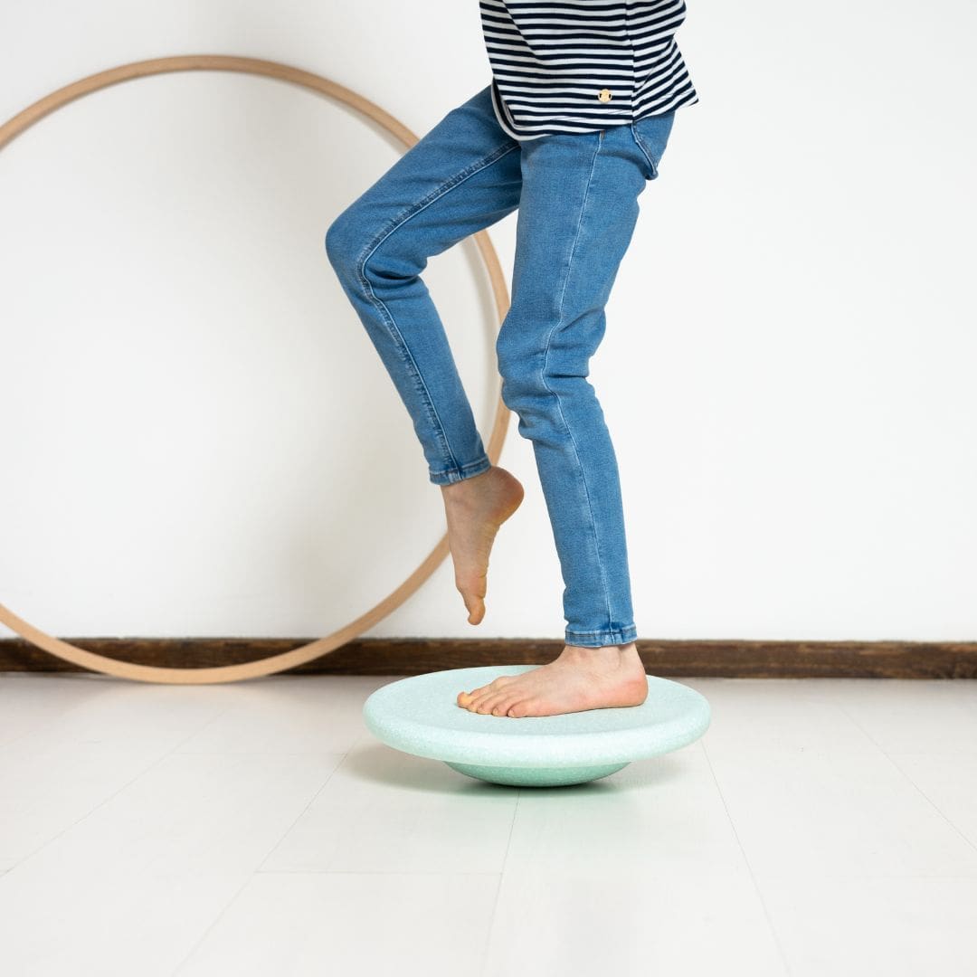 Stapelstein balansbord licht groen uit de Stapelstein pastel set