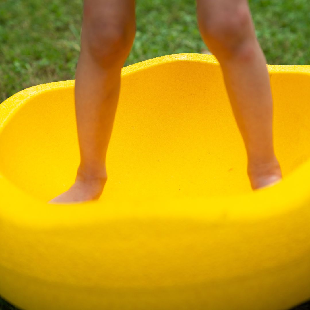 Stapelstein steen grow in de kleur geel