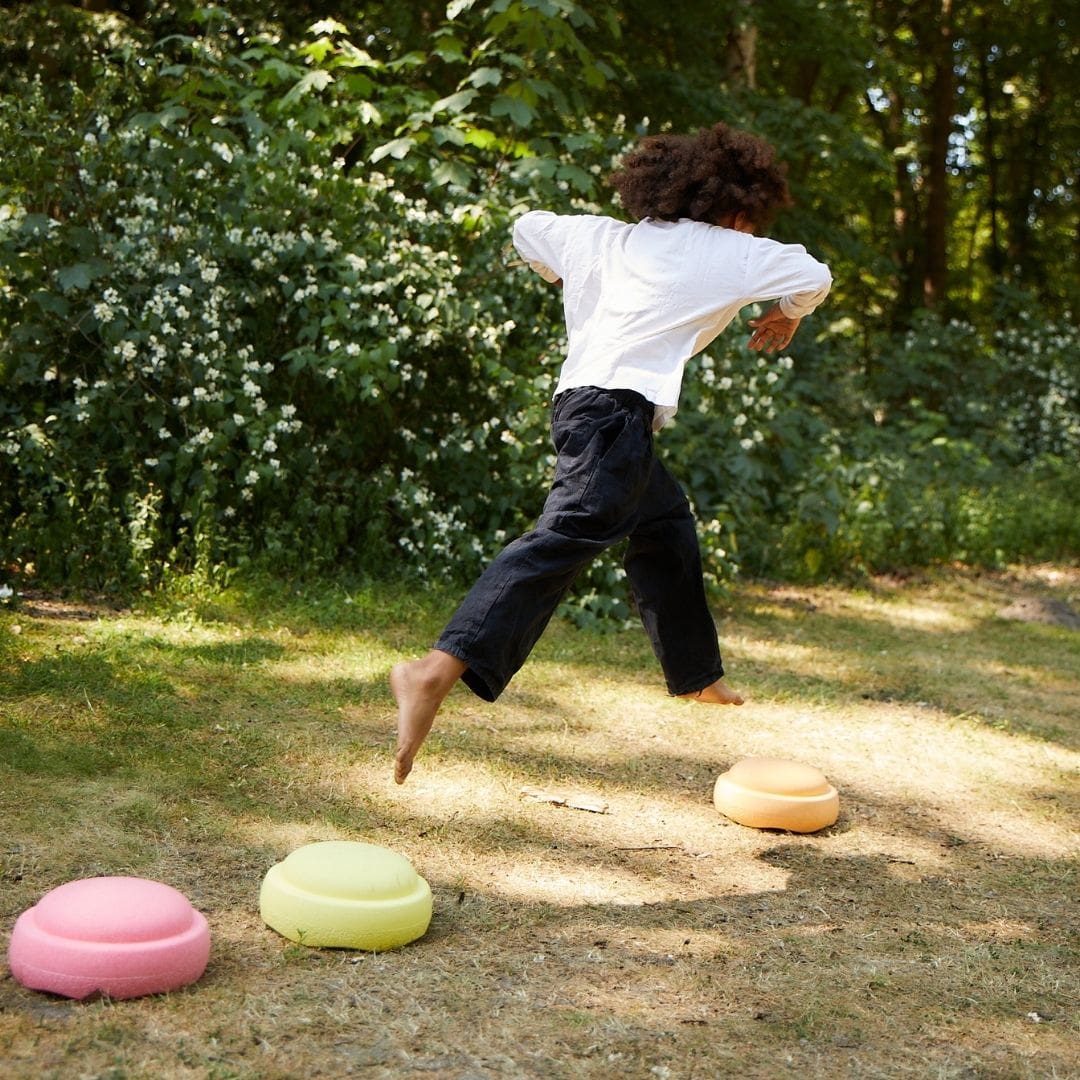 Stapelstein stapsteen lichtgeel