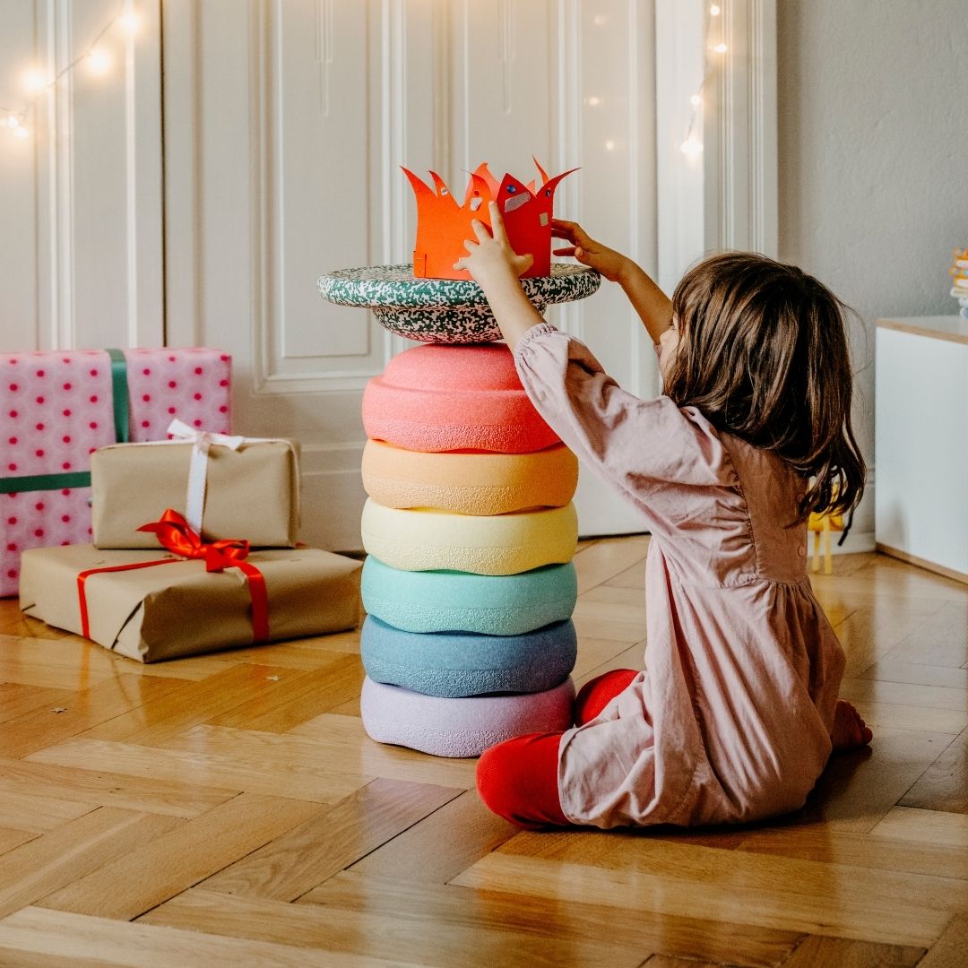 Limited edition Stapelstein Pastel set met special balansbord dark green & blush mix