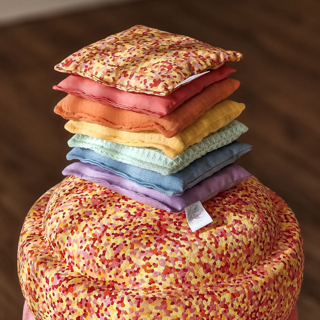 Combideal kortingsactie met stapelstein stenen pastel en super warm en little botanic label sensorische pittenzakjes pastel en super warm