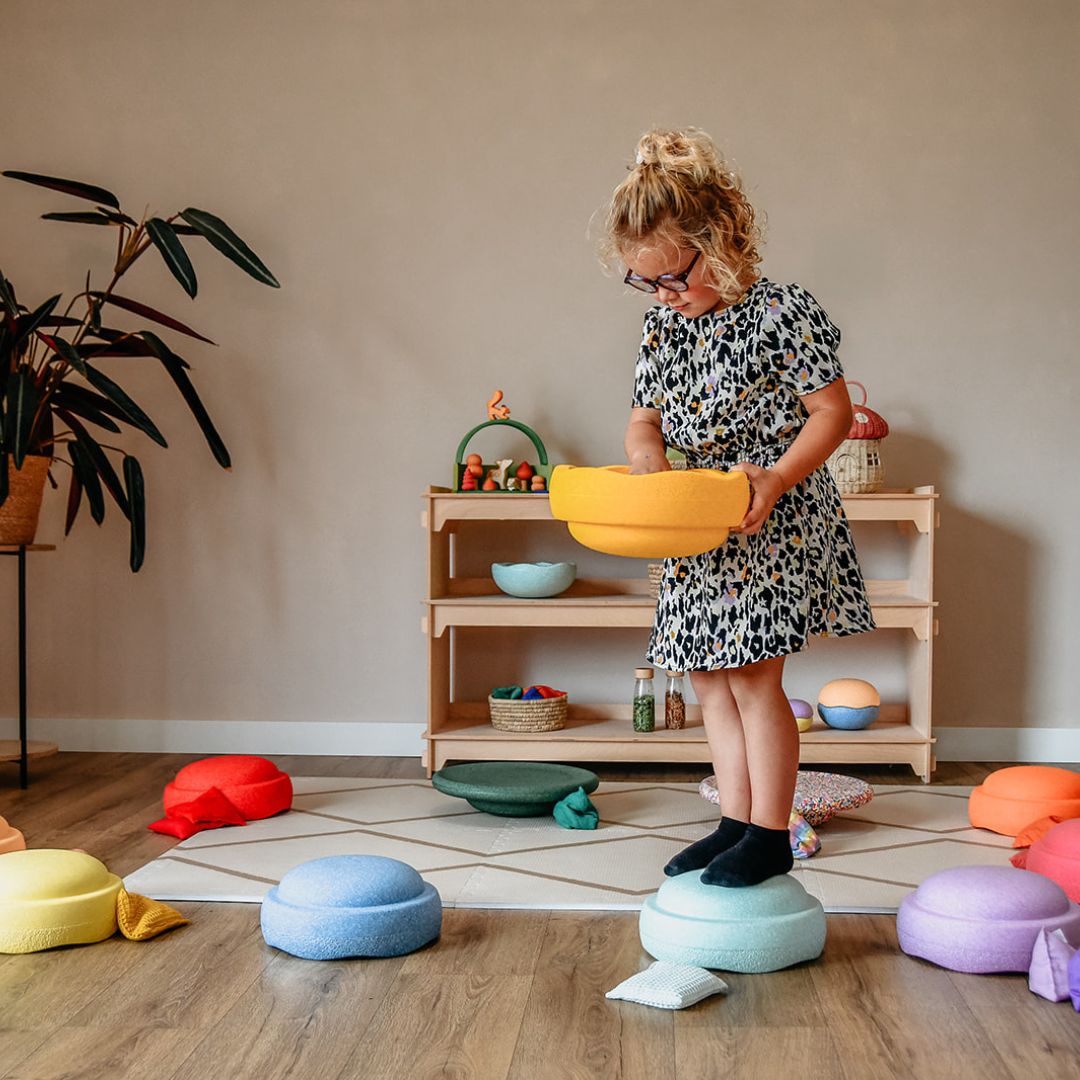 Stapelstein steen regenboog geel