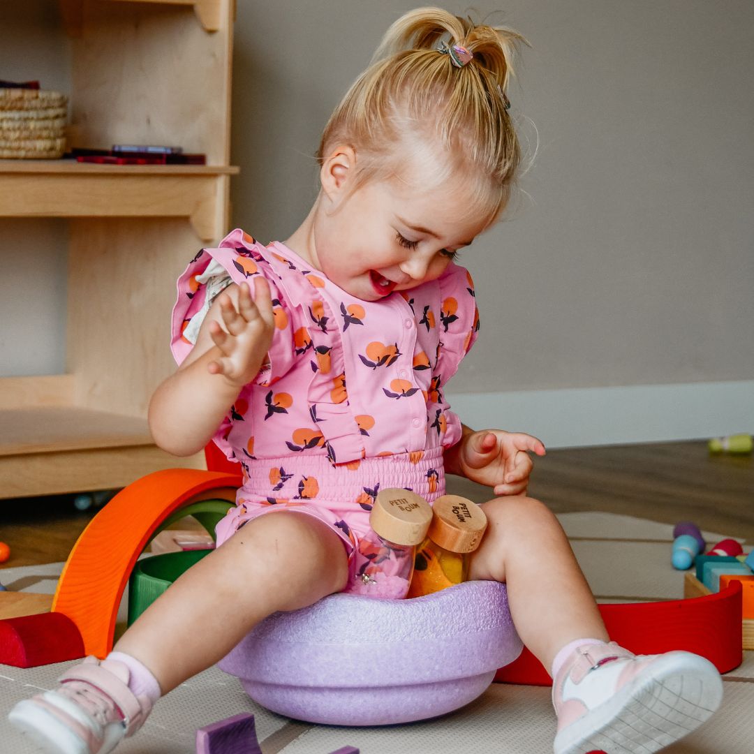 Stapelstein stapsteen lichtpaars