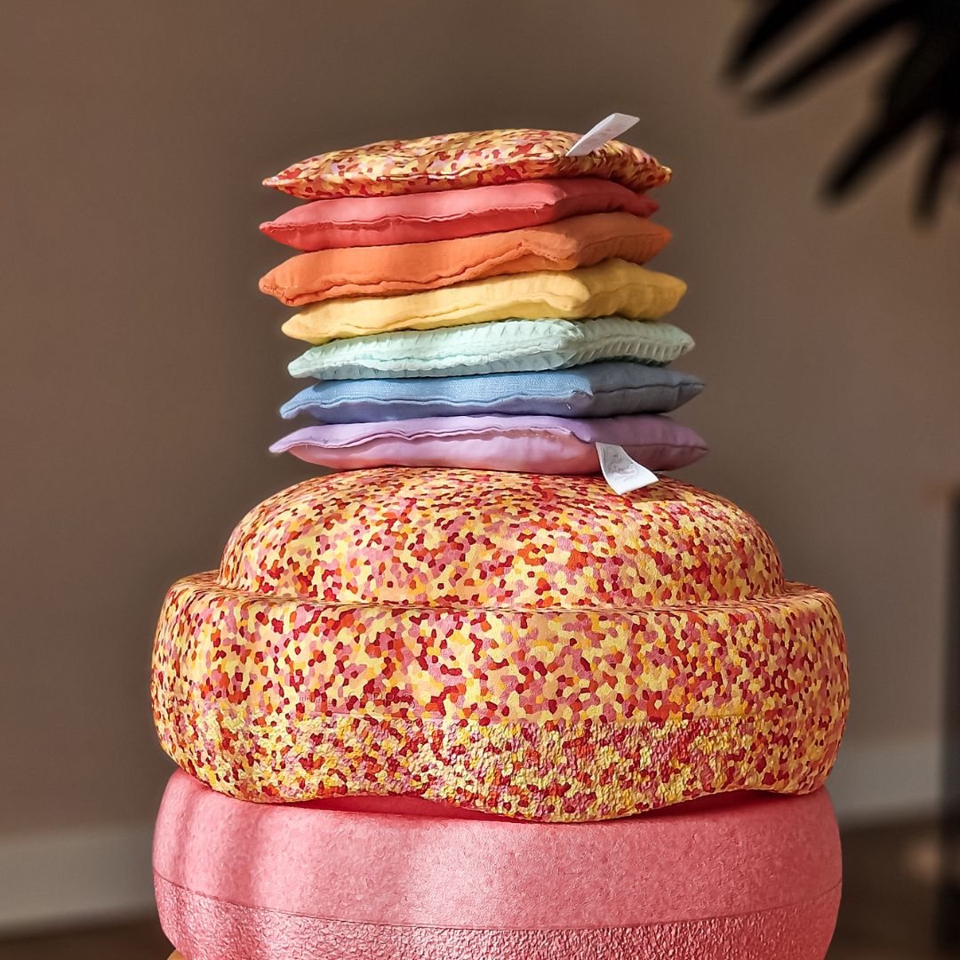 Combideal kortingsactie met stapelstein stenen pastel en super warm en little botanic label sensorische pittenzakjes pastel en super warm