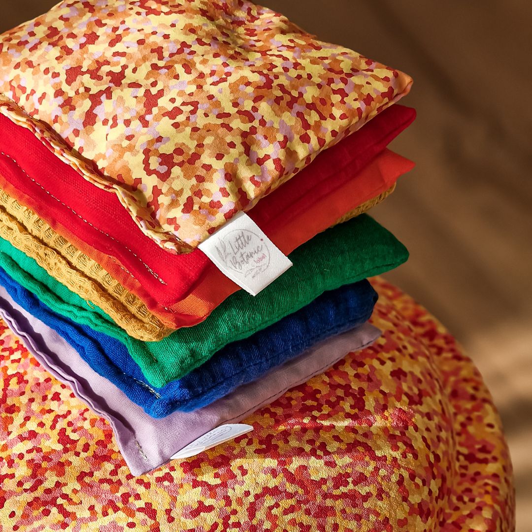 Combideal kortingsactie Stapelstein stenen regenboog en super warm met little botanic label pittenzakjes regenboog en super warm
