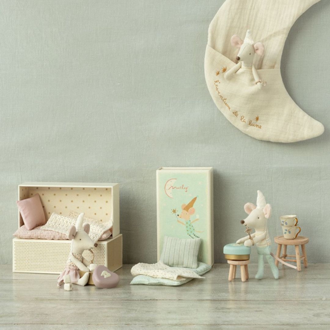 Kleine broer tandenfee Maileg met luciferdoosje en tandendoosje