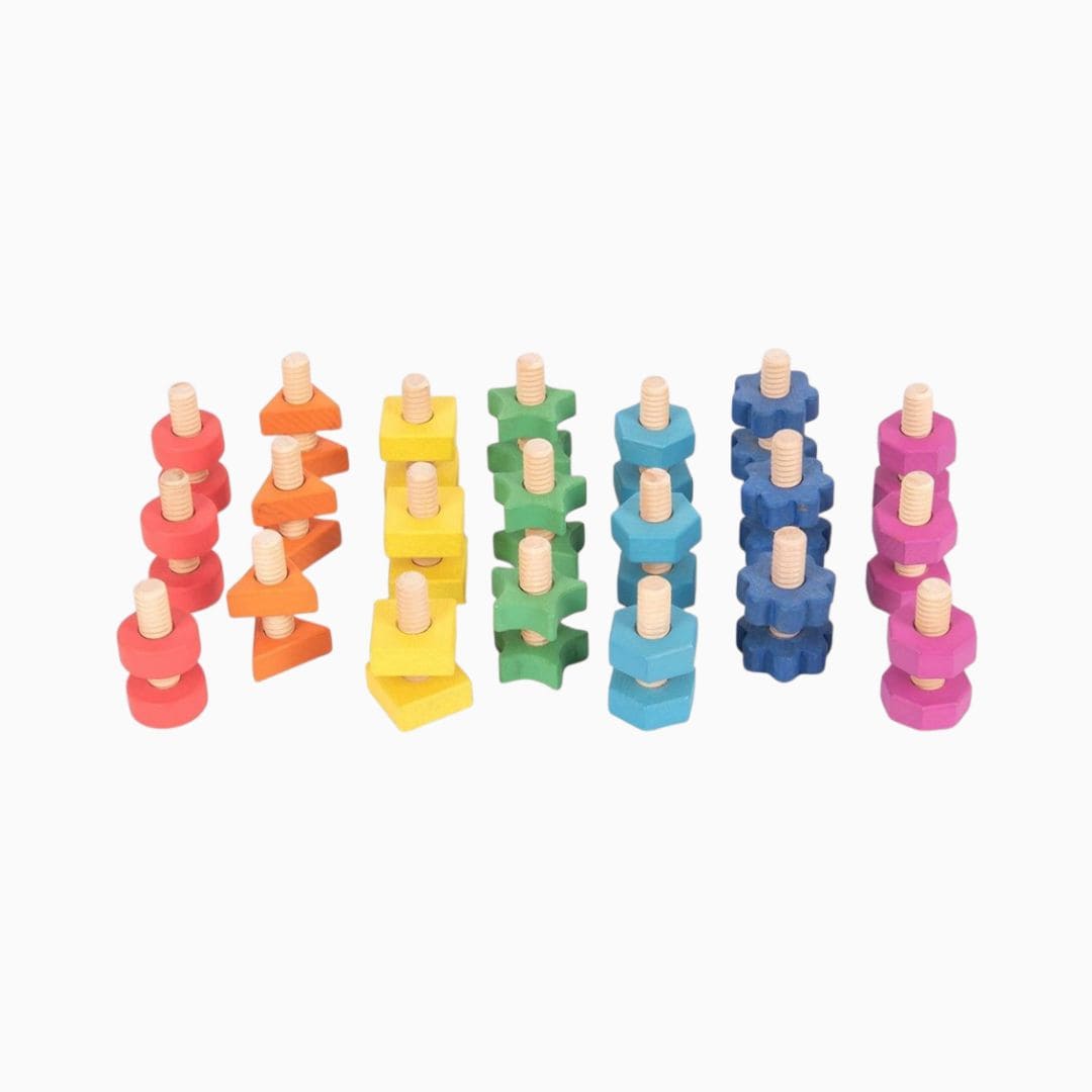 Tickit houten bouten en moeren speelset in regenboogkleuren
