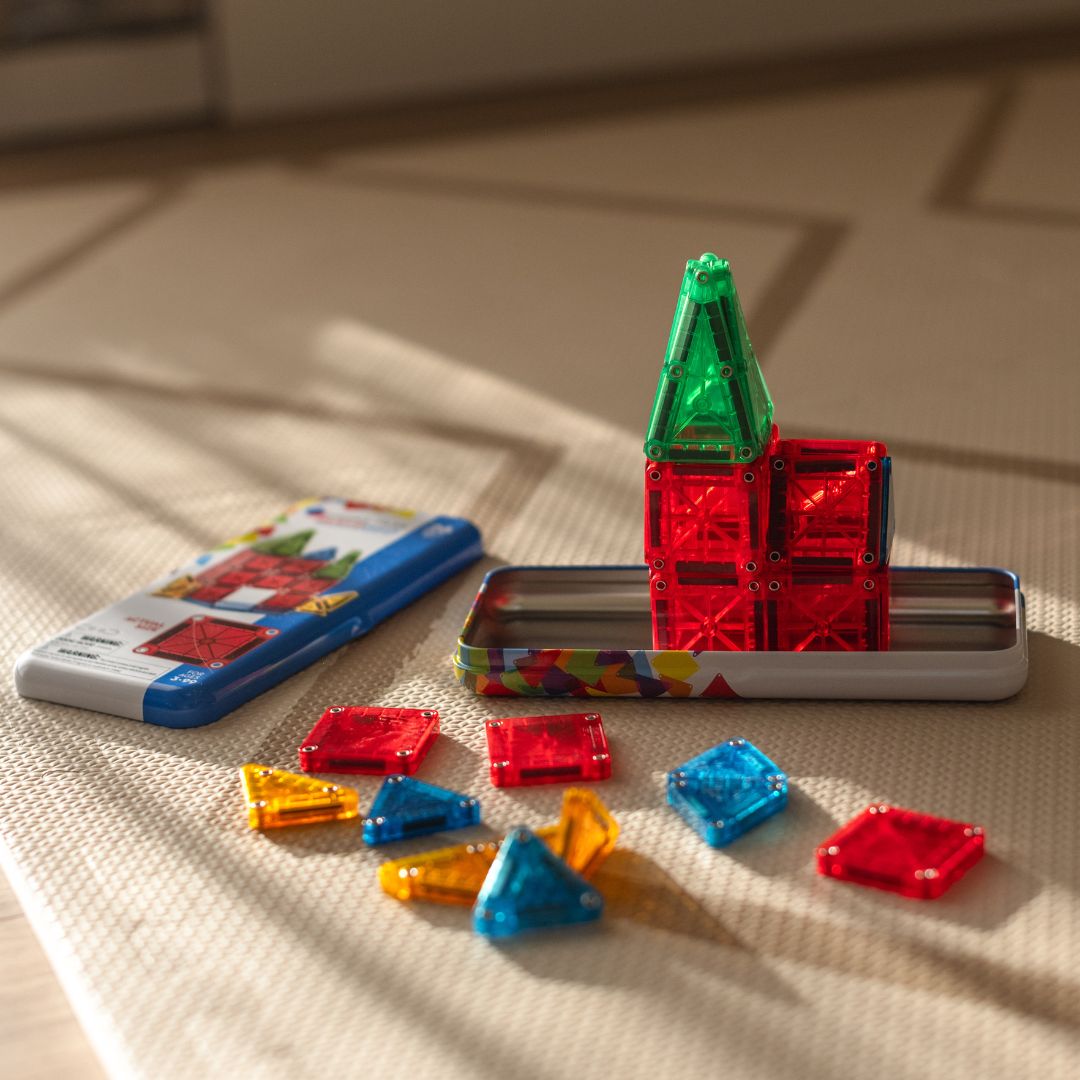 MagnaTiles travelset met 26 verschillende microMAGS magnetische tegels in blik