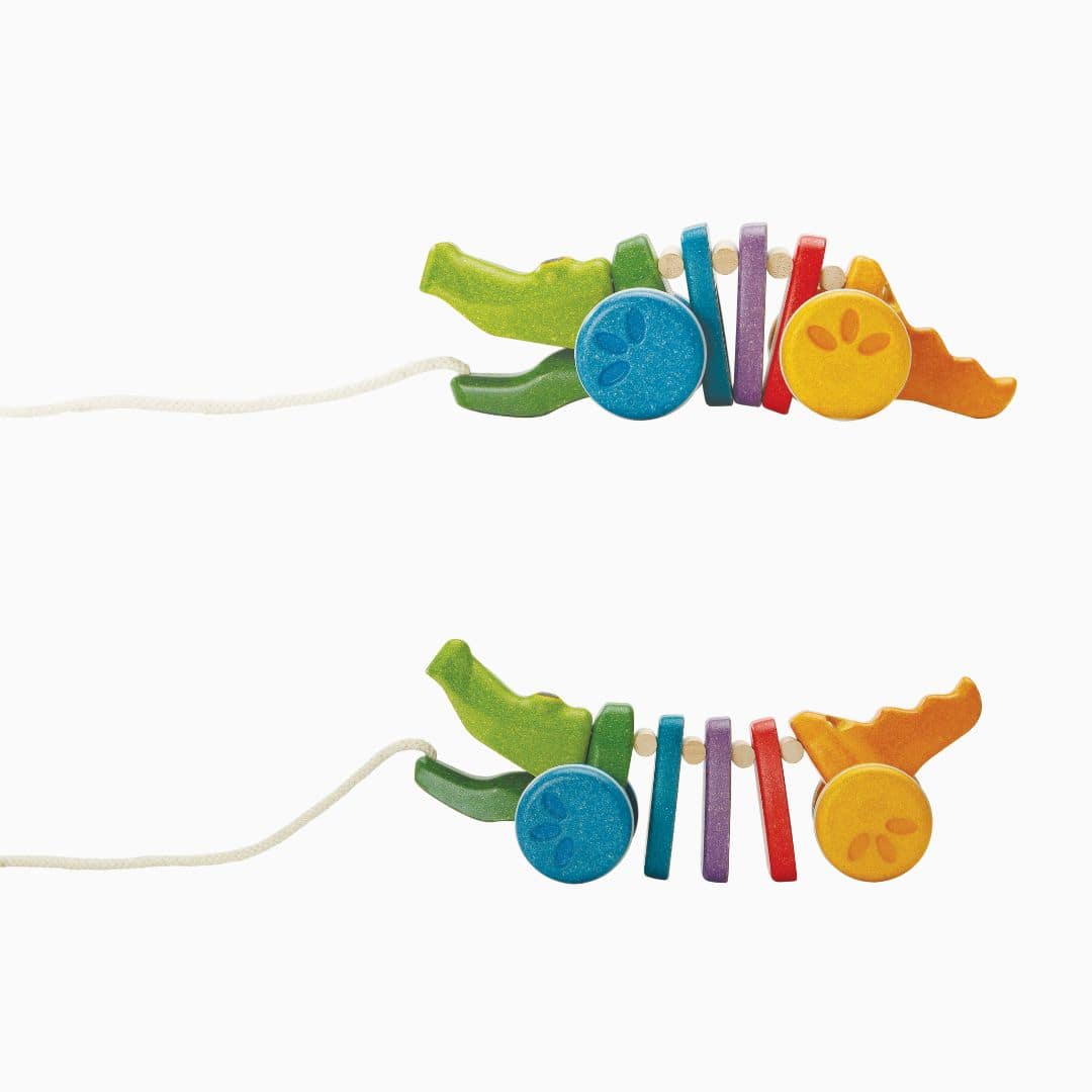 Plantoys trekfiguur regenboog krokodil van planwood