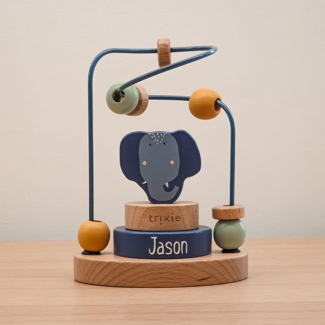 Trixie houten kralenframe olifant Mrs. Elephant in de kleur blauw