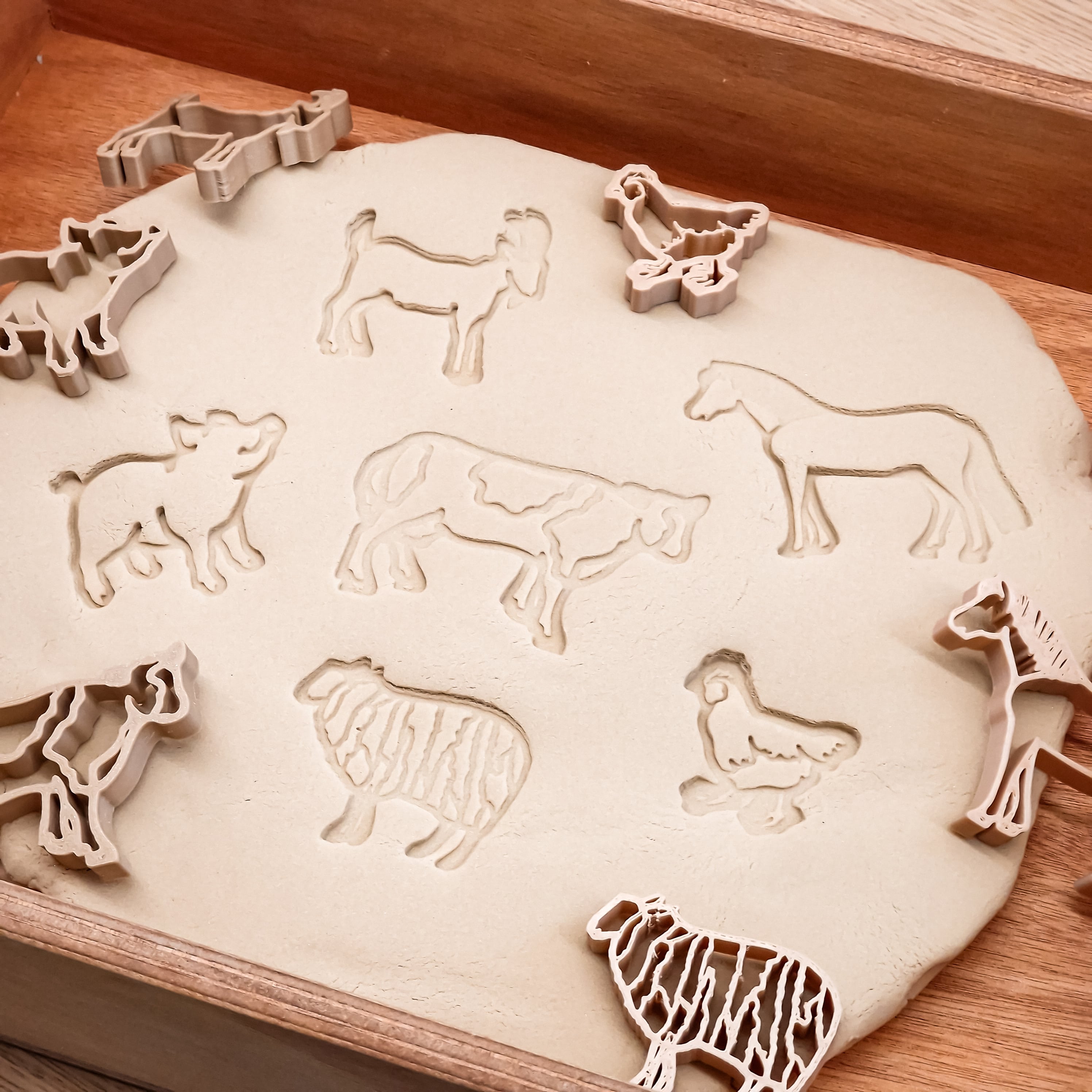 Grennn kinetisch zand vormpjes boerderijdieren