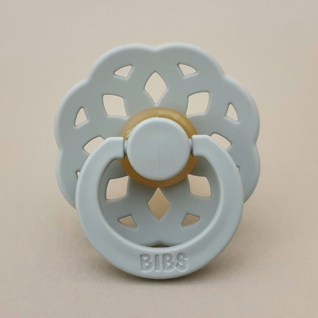 bibs boheme fopspeen met natuurrubber speen in de kleur sage oud groen