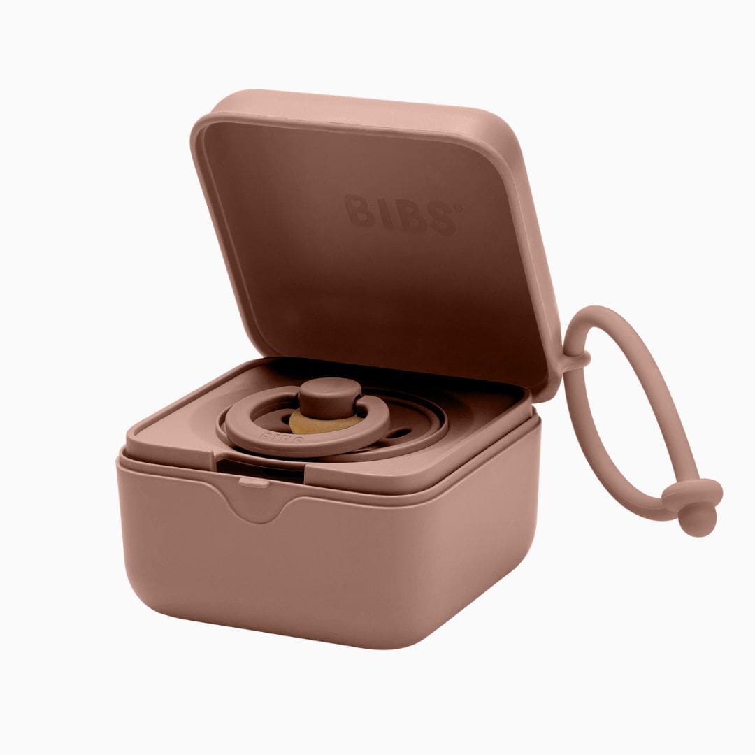 BIBS speendoosje en snackbox in de kleur woodchuck roodbruin