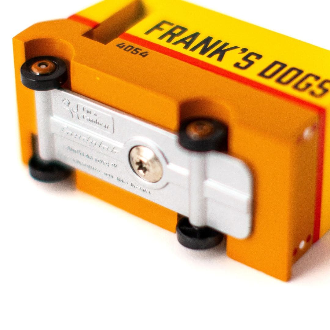 Candylab Hotdog Van - Candycar