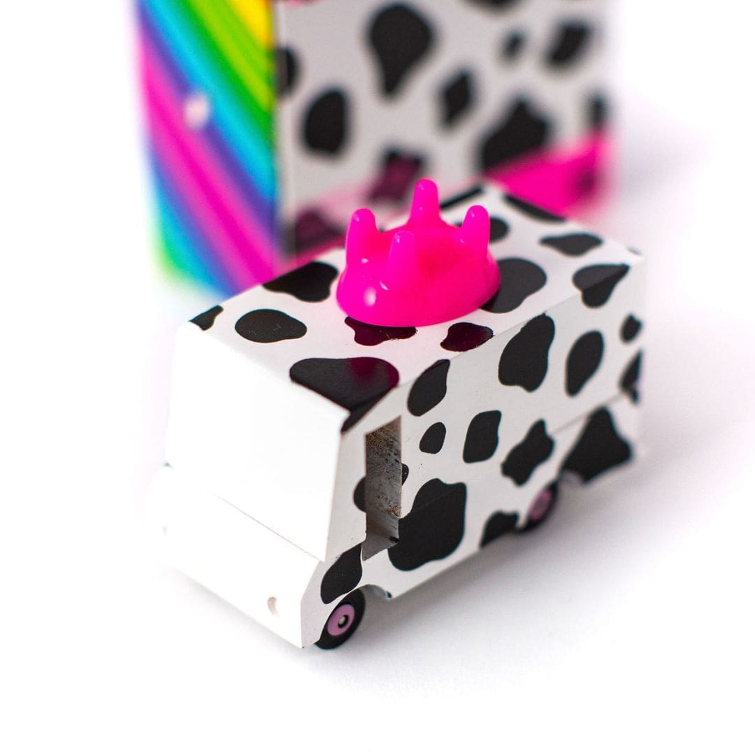 Candylab Moo Milk Van - Candycar