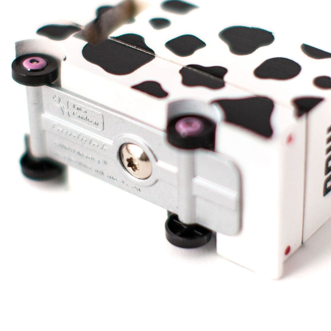 Candylab Moo Milk Van - Candycar