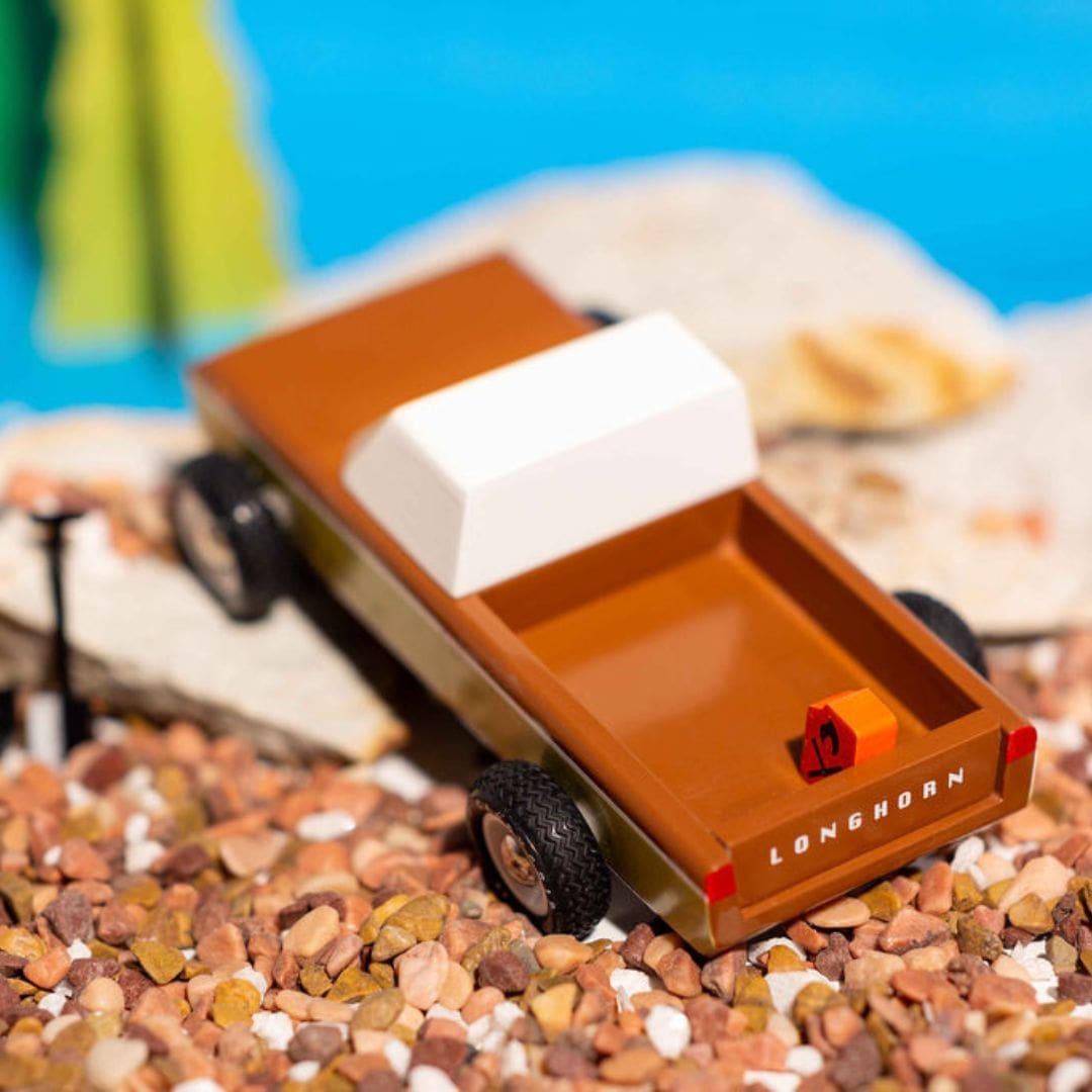 Candylab Toys houten speelgoed auto Americana Longhorn Sierra pick-up truck van massief beukenhout