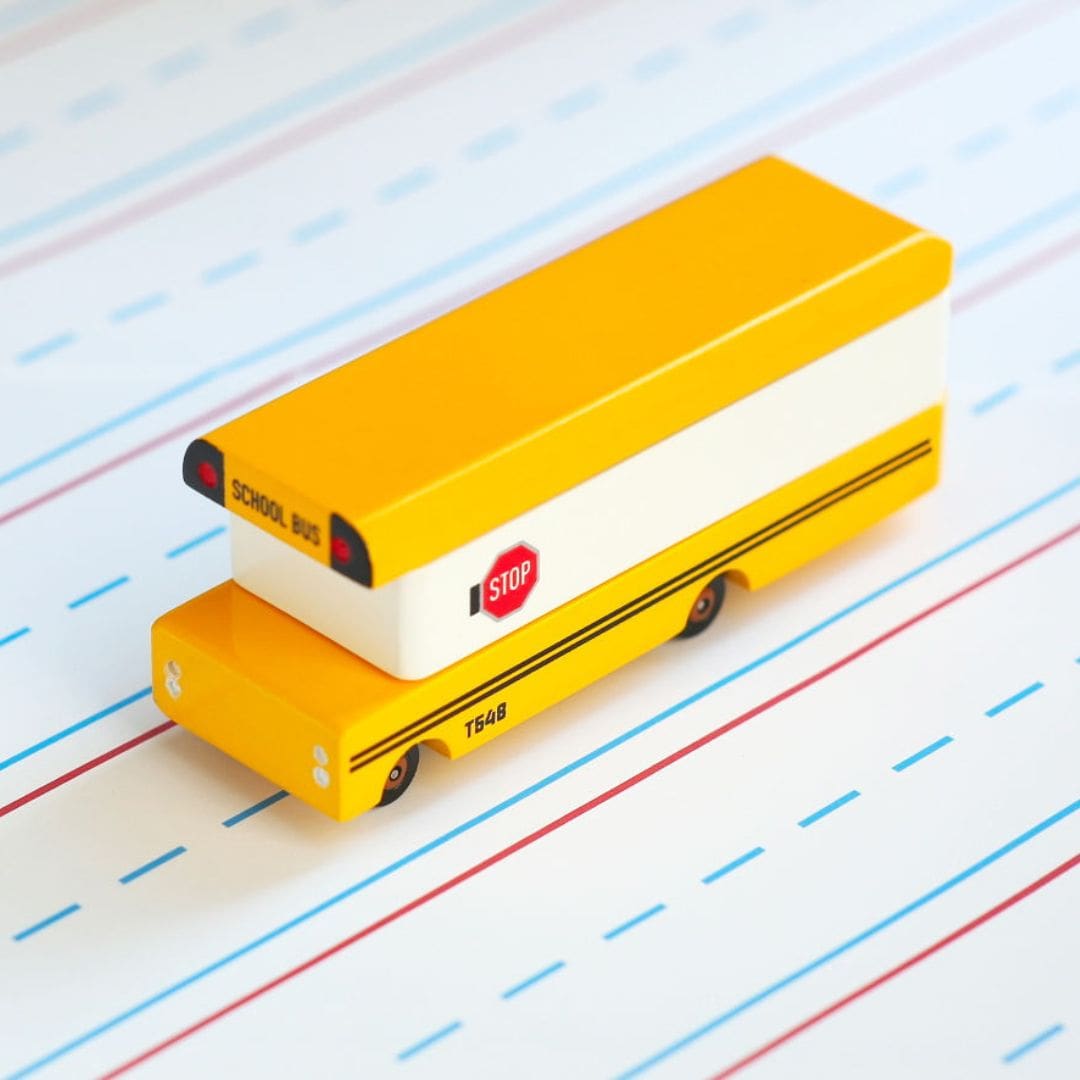 Candylab School Bus - Candycar