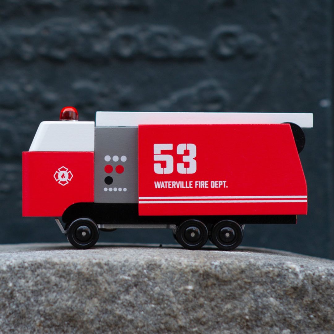 Candylab Toys houten speelgoedauto brandweerwagen