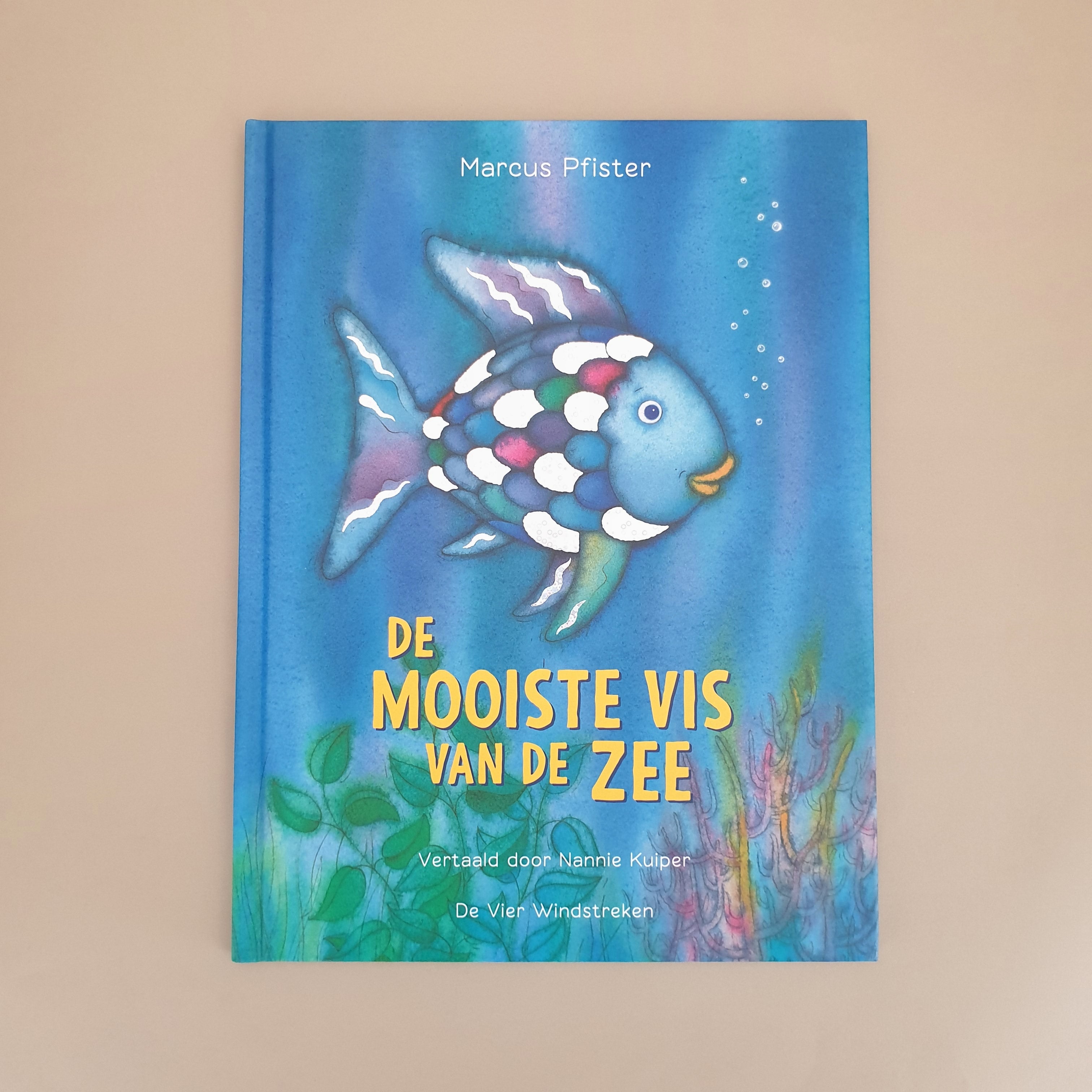 Prentenboek de Mooiste vis van de zee van auteur Marcus Pfister door uitgeverij De Vier Windstreken