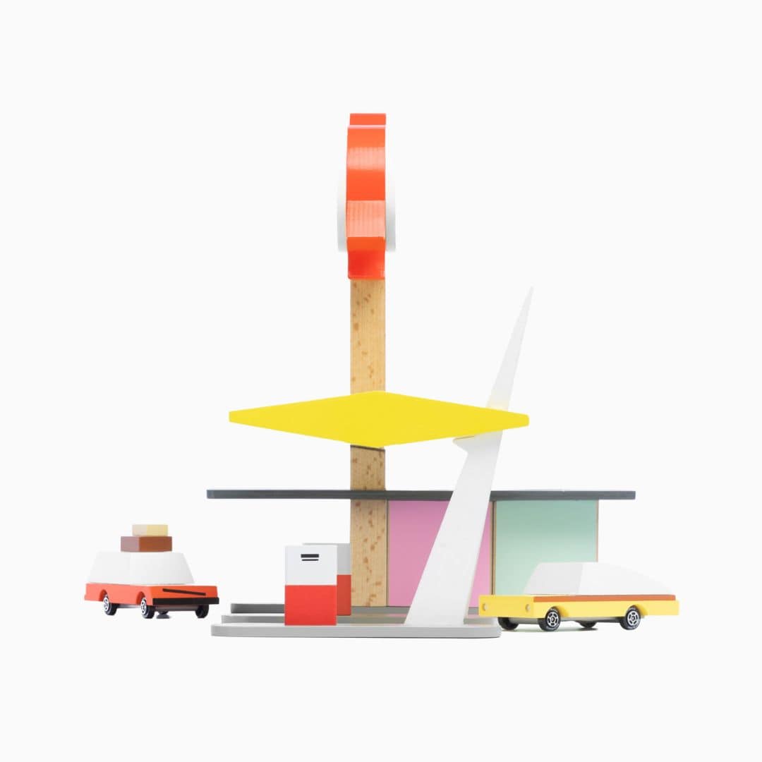 Candylab Rocket Fuel tankstation