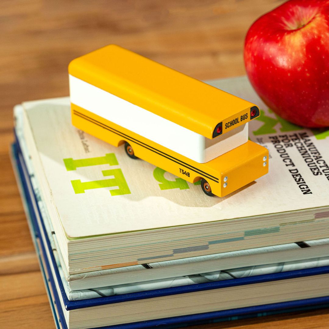 Candylab School Bus - Candycar