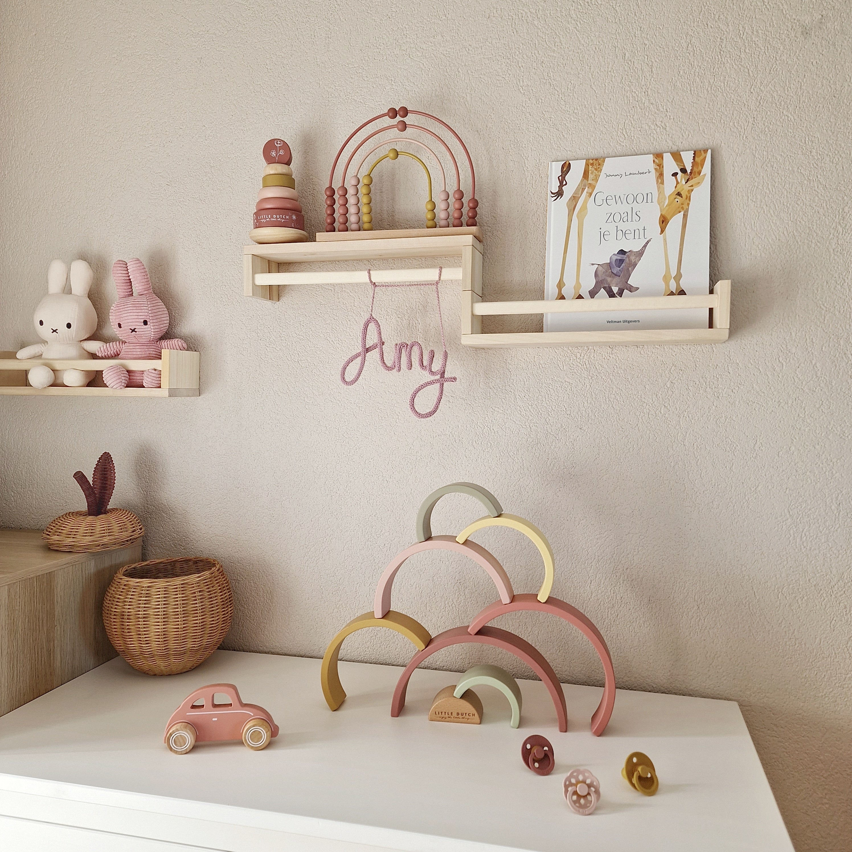 Punniknaam is een naamhanger voor op de kinderkamer handgemaakt door Iris van Studio Bambacht