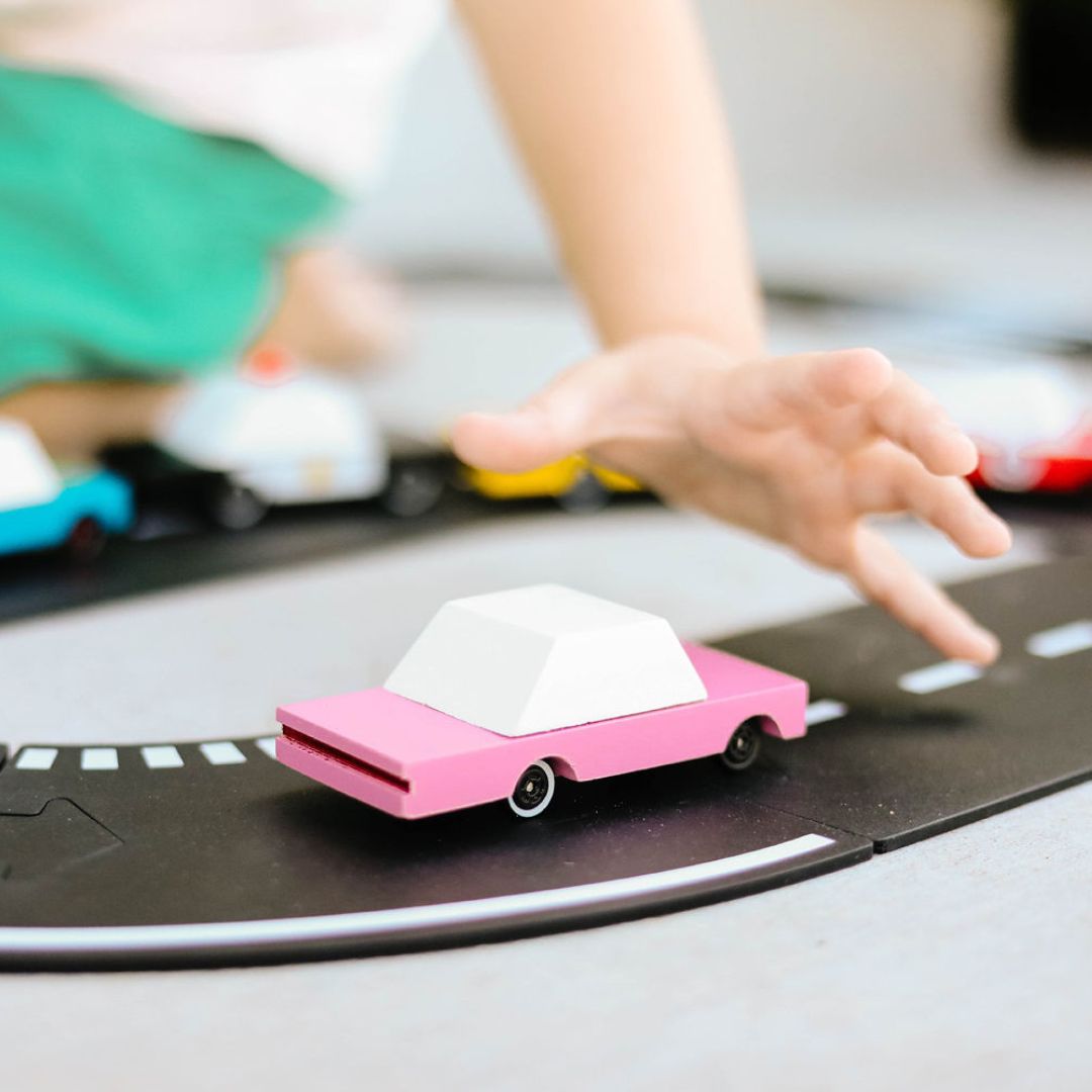 Candylab Pink Sedan - Candycar