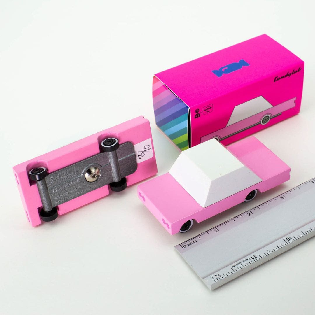 Candylab Pink Sedan - Candycar